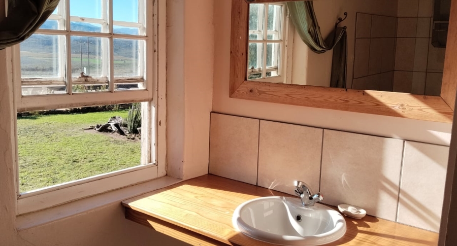 6 Bedroom Property for Sale in Joubertina Eastern Cape